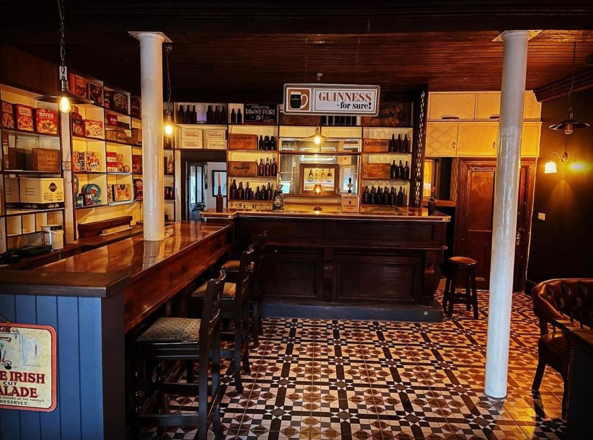 Villa Tw O Connell Old World Irish Pub Cahersiveen Exterior foto